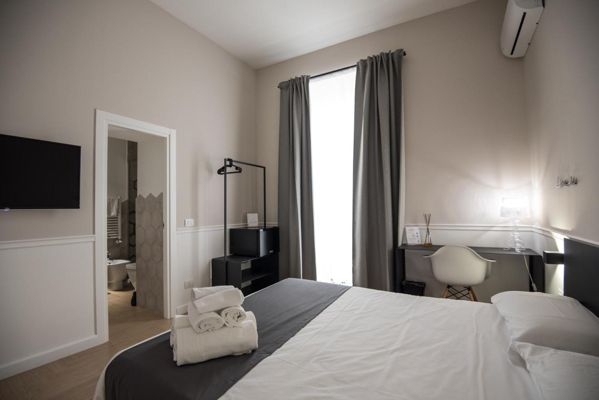 Five Boutique Rooms Napoli Eksteriør bilde