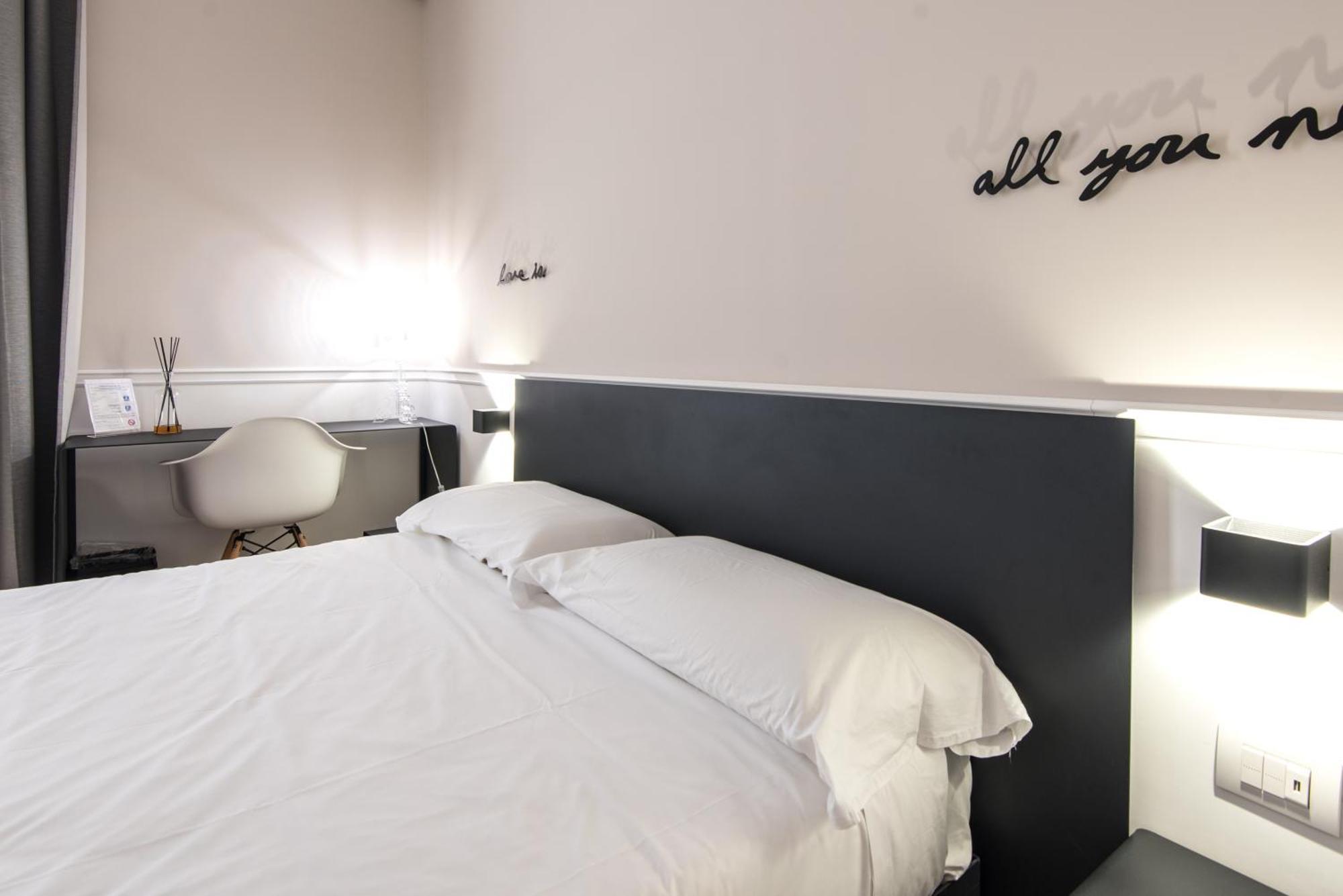 Five Boutique Rooms Napoli Eksteriør bilde